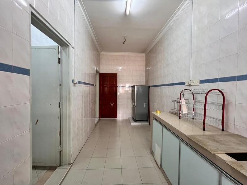 Rumah Teres 2-Tingkat untuk Dijual di Taman Seri Orkid (Skudai) - Lily Wee - Kitchen - PropertyGuru.com.my