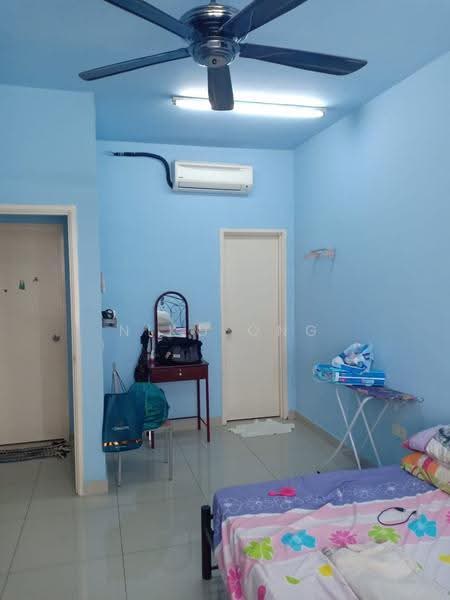 Pangsapuri untuk Dijual di Perling Heights Apartments - Niko Ong - Bedroom - PropertyGuru.com.my