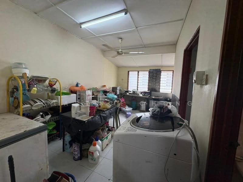 Rumah Teres 1-Tingkat untuk Dijual di Taman Cheras Perdana (Cheras) - Clarence Chong - Kitchen - PropertyGuru.com.my