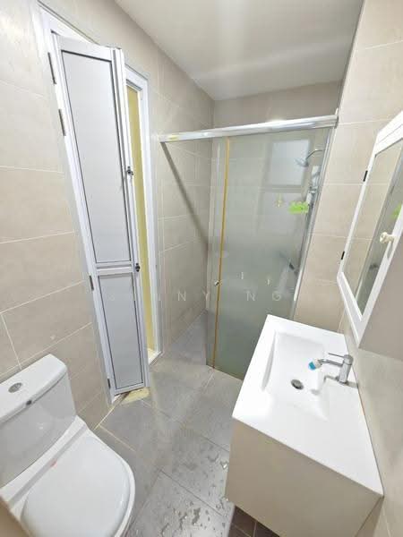 Kondominium untuk Disewa di The Holmes 1 - Jinny Ng - Bathroom - PropertyGuru.com.my