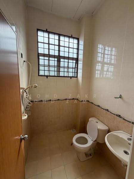 Rumah Teres 2-Tingkat untuk Dijual di Bandar Bukit Puchong 2 (Puchong) - Mohd Zakri Mohd Zamberi - Bathroom - PropertyGuru.com.my