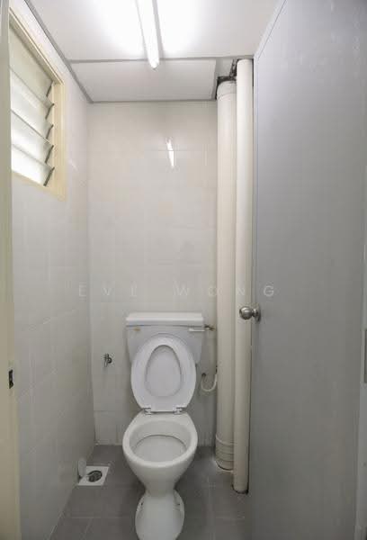 Apartment for Rent at Pangsapuri Sentosa - Eve Wong - Bathroom - PropertyGuru.com.my