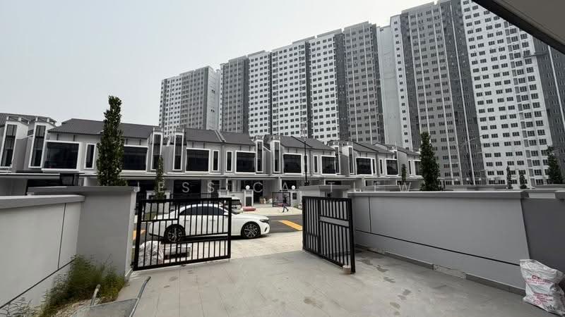 2-storey Terraced House for Sale in Setia Eco Cascadia (Tebrau) - Jessica Tiew - PropertyGuru.com.my