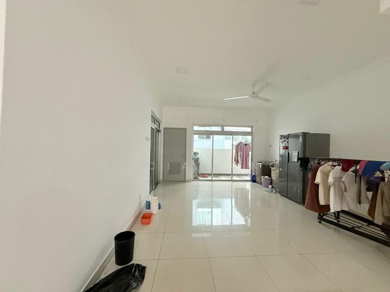 Rumah Teres 2-Tingkat untuk Dijual di Horizon Hills (Iskandar Puteri (Nusajaya)) - Alicia Fong - Living Room - PropertyGuru.com.my