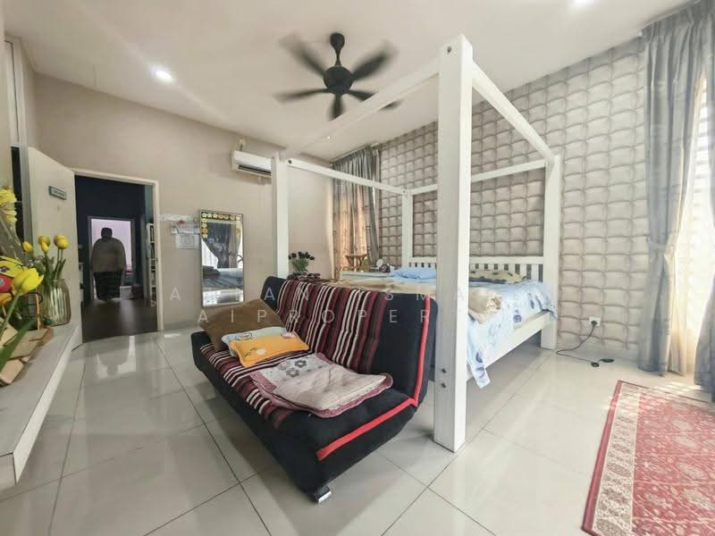Rumah Kluster untuk Dijual di Taman Sri Pulai Perdana (Skudai) - Azlan Ismail aiproperty - Bedroom - PropertyGuru.com.my