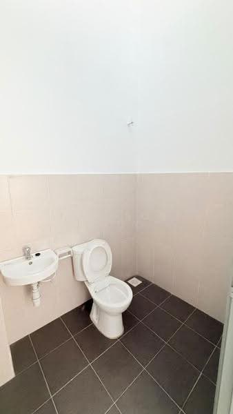 2-storey Terraced House for Rent in Taman Pulai Mutiara (Iskandar Puteri (Nusajaya)) - Jameson Choo - Bathroom - PropertyGuru.com.my
