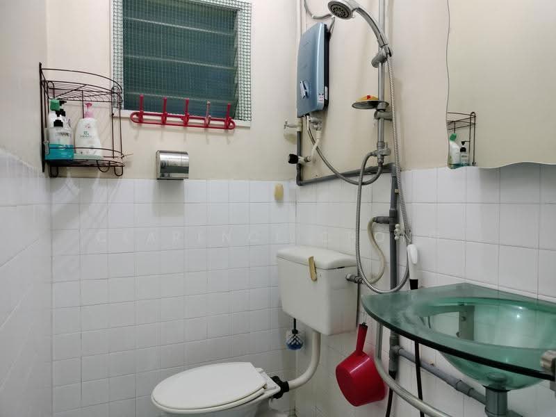1-storey Terraced House for Sale in Taman Cheras Perdana (Cheras) - Clarence Chong - Bathroom - PropertyGuru.com.my