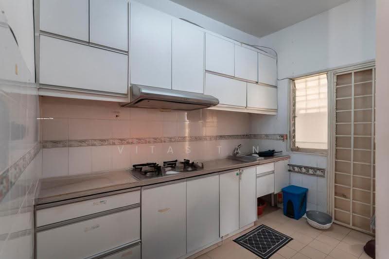 Rumah Teres untuk Dijual di Bandar Bukit Puchong (Puchong) - Vitas Tan - Kitchen - PropertyGuru.com.my