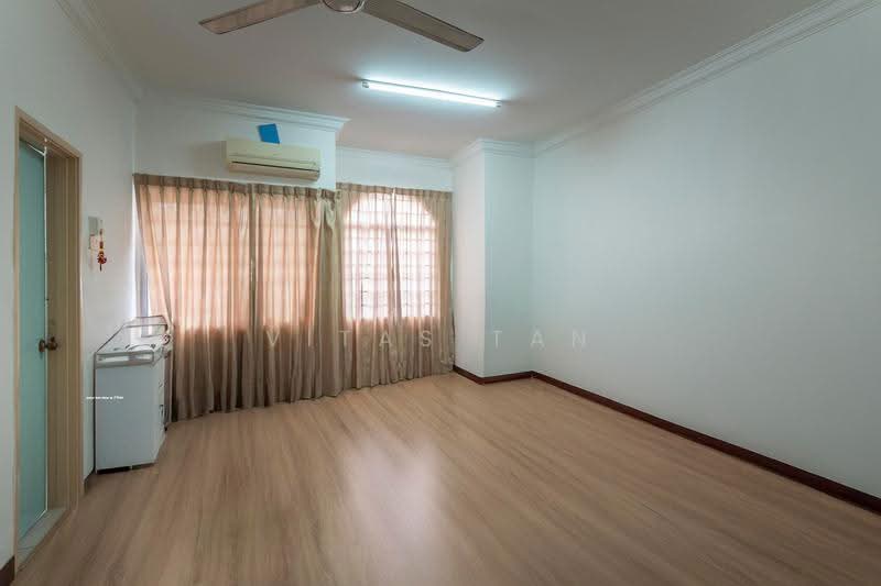 Rumah Teres untuk Dijual di Bandar Bukit Puchong (Puchong) - Vitas Tan - Living Room - PropertyGuru.com.my