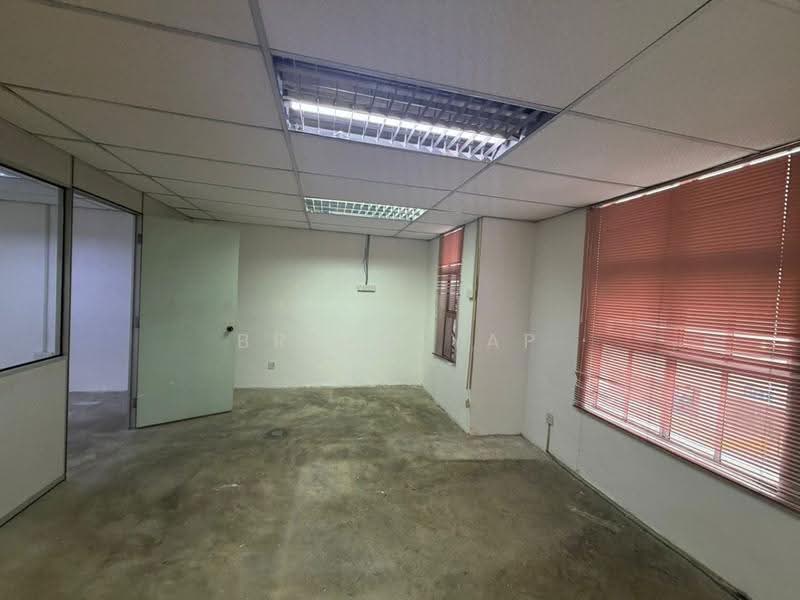 Shop / Office untuk Disewa di Taipan Business Centre (Subang Jaya) - Bryan Yap - Interior - PropertyGuru.com.my