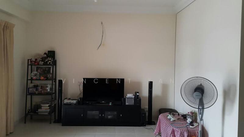 Rumah Teres 2-Tingkat untuk Dijual di SS3 (Petaling Jaya) - Vincent Tan - Living Room - PropertyGuru.com.my
