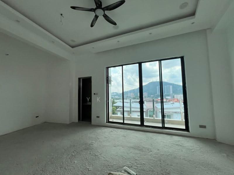 Semi-Detached House for Sale in Ampang Jaya (Ampang) - YK. Ho - Living Room - PropertyGuru.com.my