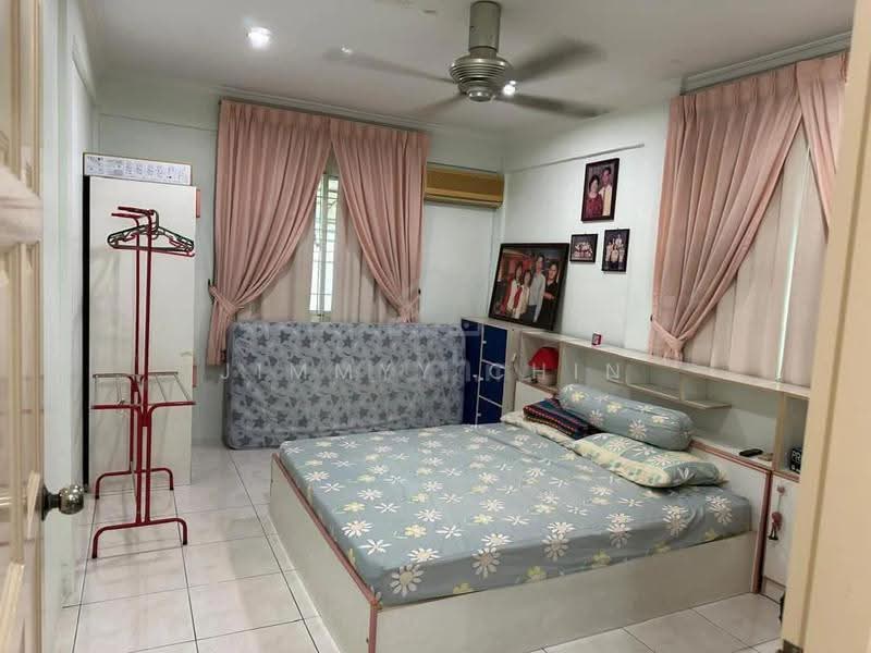 Semi-Detached House for Sale in Stutong (Kuching) - Jimmyy Chin - Bedroom - PropertyGuru.com.my