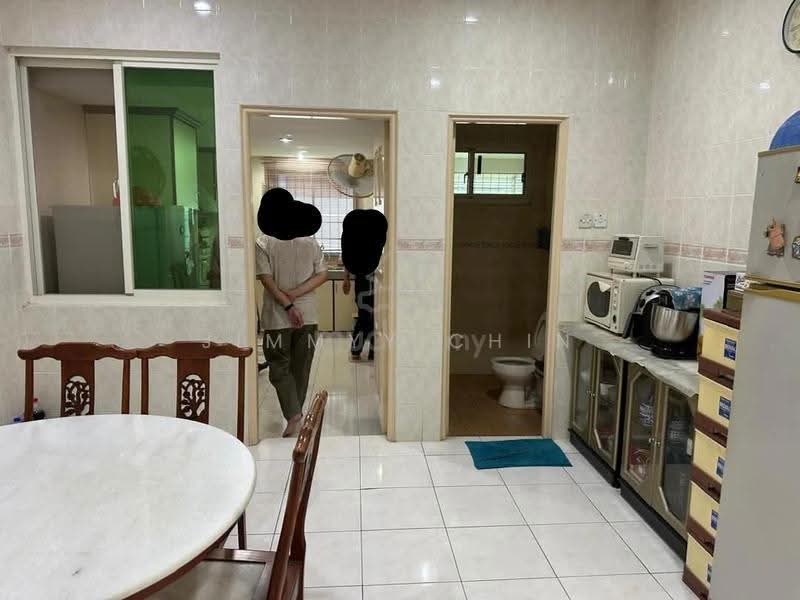 Semi-Detached House for Sale in Stutong (Kuching) - Jimmyy Chin - Kitchen - PropertyGuru.com.my