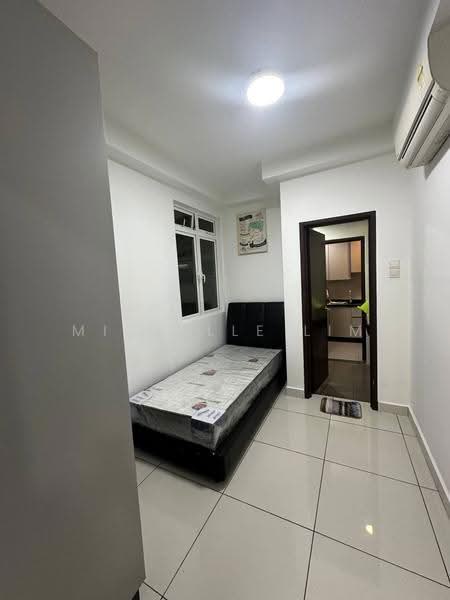 Kediaman Servis untuk Disewa di KSL Residence @ Daya - Michelle Lim - Bedroom - PropertyGuru.com.my
