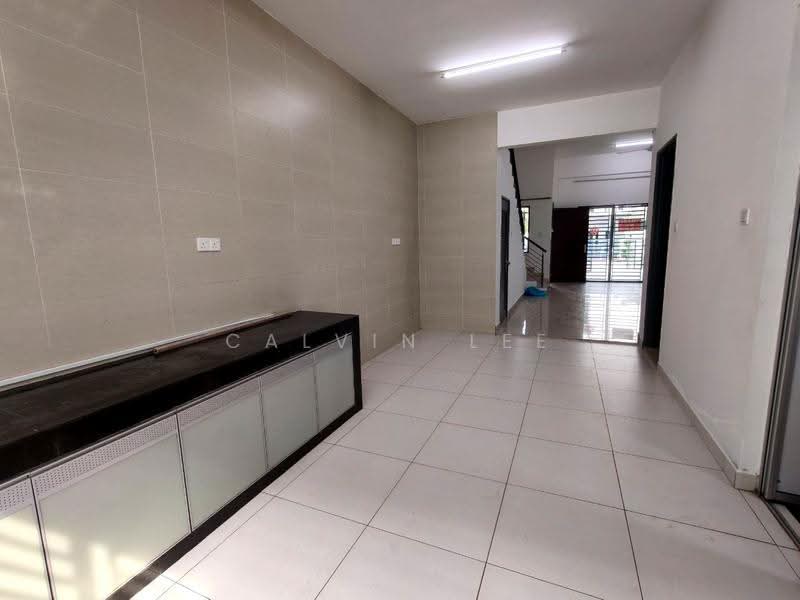 2.5-storey Terraced House for Sale in Bandar Indahpura (Kulai) - Calvin Lee - PropertyGuru.com.my