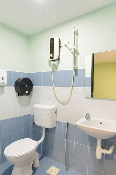 Shop for Sale in Taman Senai Utama (Kulai) - Alicia Fong - Bathroom - PropertyGuru.com.my
