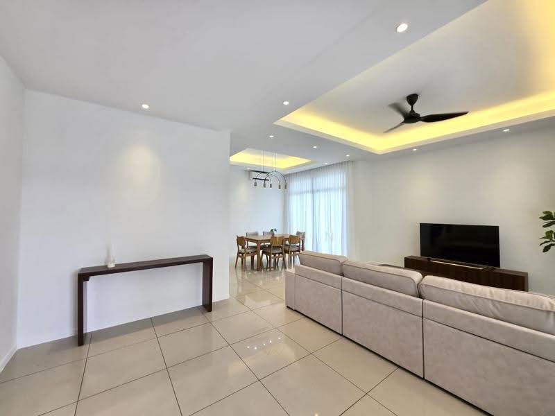 Cluster House for Sale in Horizon Hills (Iskandar Puteri (Nusajaya)) - KT Tan - Living Room - PropertyGuru.com.my