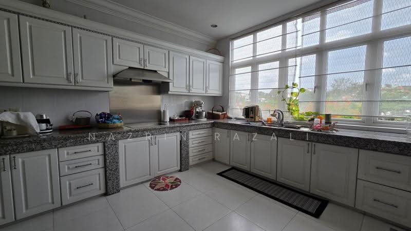 Bungalow House untuk Dijual di Damansara Heights (Kuala Lumpur) - Nazrin Razali - Kitchen - PropertyGuru.com.my