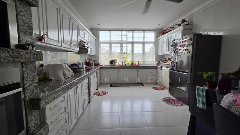 Bungalow House untuk Dijual di Damansara Heights (Kuala Lumpur) - Nazrin Razali - Wet Kitchen - PropertyGuru.com.my