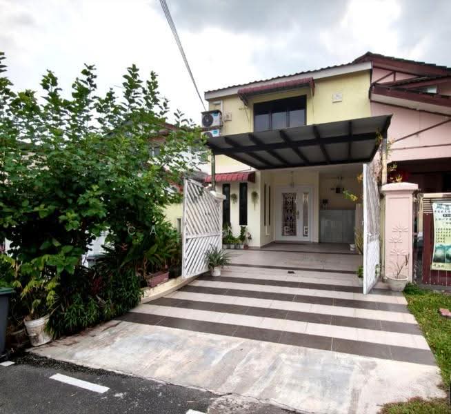 Rumah Teres 2.5-Tingkat untuk Dijual di Saleng (Senai) - Calvin Lee - PropertyGuru.com.my