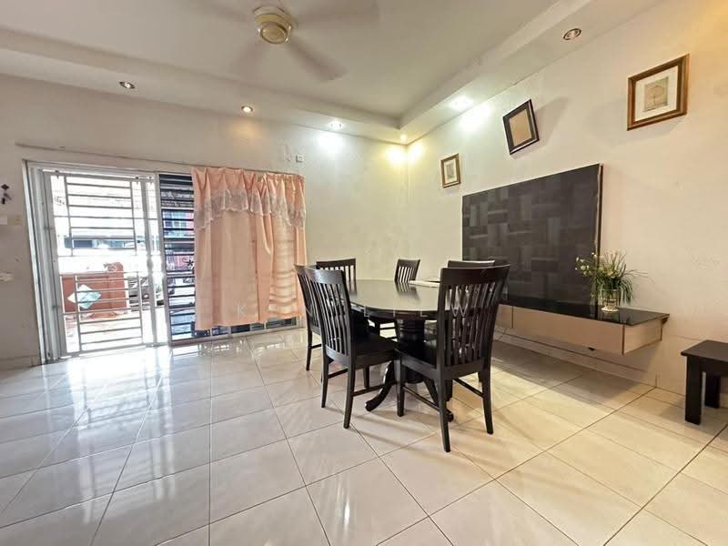 Rumah Teres 2-Tingkat untuk Dijual di Setia Tropika (Johor Bahru) - Ken Liew - PropertyGuru.com.my