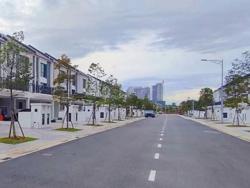 Rumah Bandar untuk Dijual di Sepang (Selangor) - Nor Mohamad - Exterior - PropertyGuru.com.my