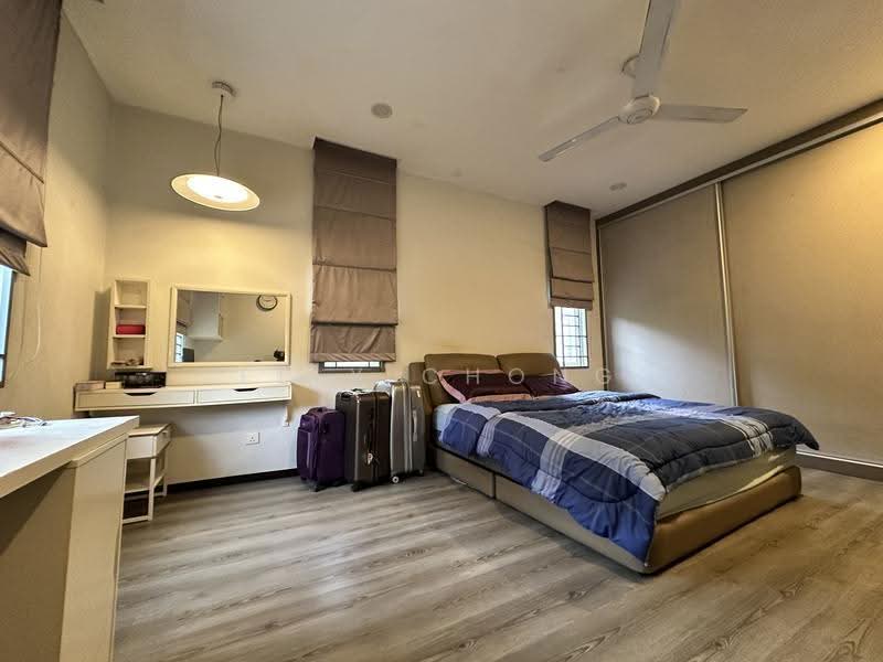 Rumah Teres 2-Tingkat untuk Dijual di Batu 9 (Cheras) - Elly Chong - PropertyGuru.com.my