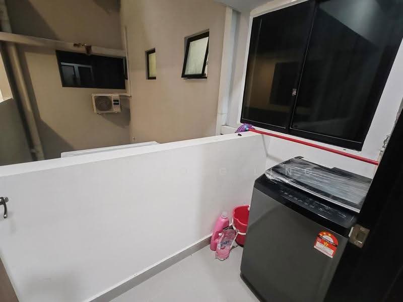Kediaman Servis untuk Disewa di Veranda Residence - Siau Tong Ling - Balcony - PropertyGuru.com.my
