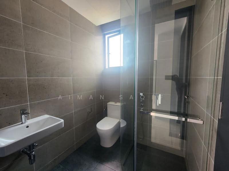 Kondominium untuk Dijual di The Valley Residences @ SkySierra - Aiman Saqif - Bathroom - PropertyGuru.com.my