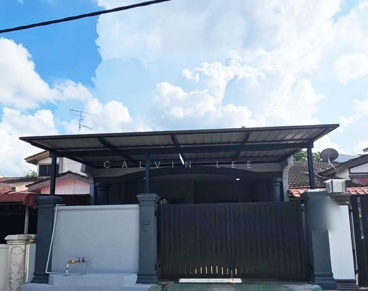 Rumah Teres 1-Tingkat untuk Dijual di Taman Desa Jaya (Johor Bahru) - Calvin Lee - PropertyGuru.com.my