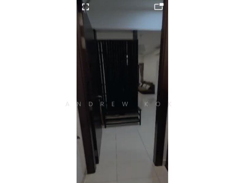 Kediaman Servis untuk Disewa di 8 Kinrara - Andrew Kok - Entrance - PropertyGuru.com.my