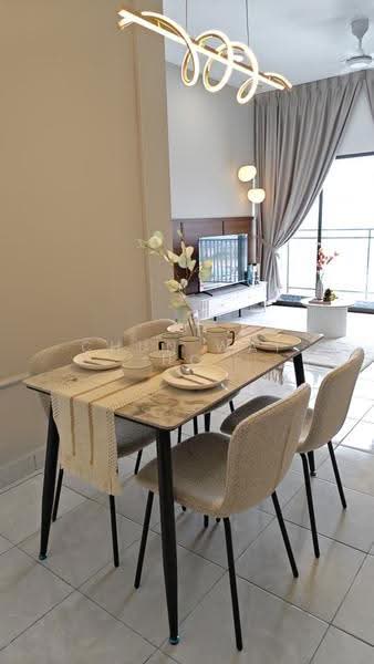 Kediaman Servis untuk Disewa di YOUTH CITY - Chun Wai Ho - Dining Room - PropertyGuru.com.my