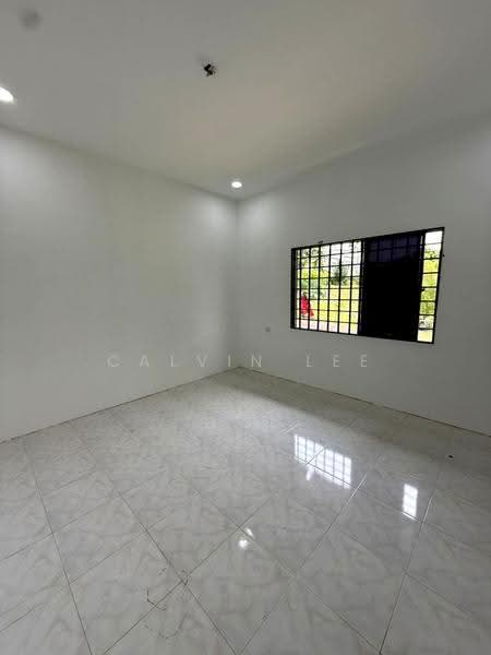 Rumah Teres 1-Tingkat untuk Dijual di Kulai Besar (Kulai) - Calvin Lee - PropertyGuru.com.my