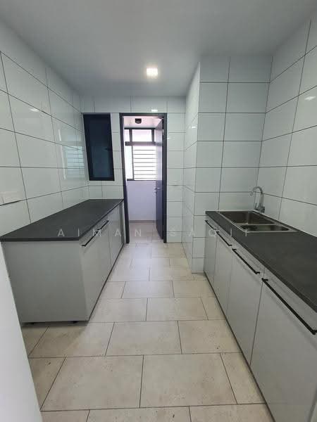 Kondominium untuk Dijual di The Valley Residences @ SkySierra - Aiman Saqif - Kitchen - PropertyGuru.com.my