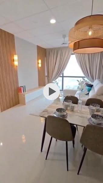 Kediaman Servis untuk Disewa di Edelweiss @ Tropicana Gardens - Chun Wai Ho - Living Room - PropertyGuru.com.my