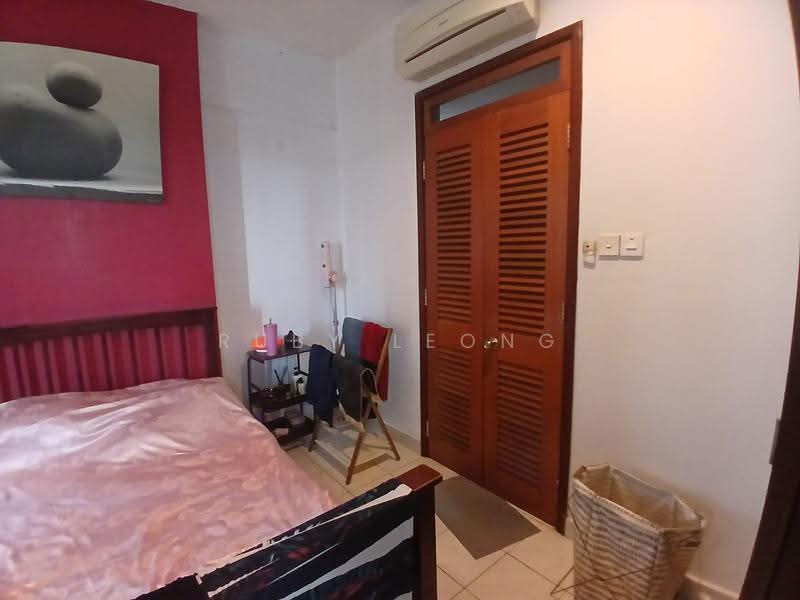 Kondominium untuk Dijual di Riana Green Condominium - Ruby Leong - Bedroom - PropertyGuru.com.my