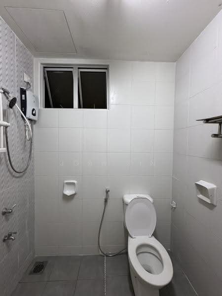Pangsapuri untuk Disewa di Austin Suites (Permata Austin) - Joan Sin - Bathroom - PropertyGuru.com.my