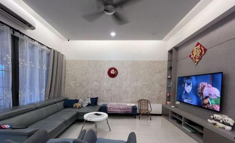 Rumah Berkembar untuk Dijual di Taman Taynton View (Cheras) - ChaoLim . - Living Room - PropertyGuru.com.my