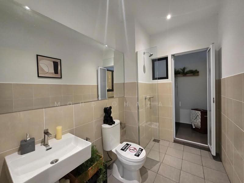 Apartment for Sale at Caladia - Mohd Ghazali - Bathroom - PropertyGuru.com.my