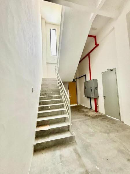 Factory for Rent in Taman Industri Bukit Panchor (Nibong Tebal) - Vyinnes Ang - Corridor - PropertyGuru.com.my