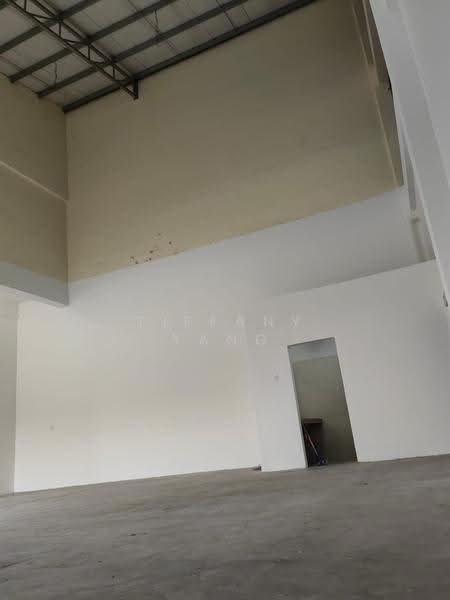 Warehouse for Sale in Rawang (Selangor) - Tiffany Yang - Interior - PropertyGuru.com.my