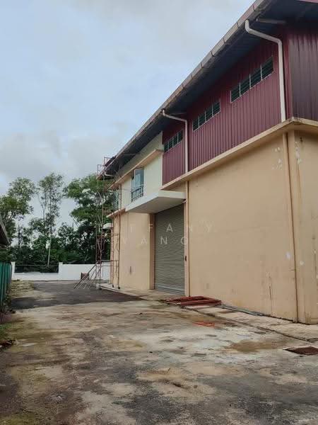 Warehouse for Sale in Rawang (Selangor) - Tiffany Yang - Exterior - PropertyGuru.com.my