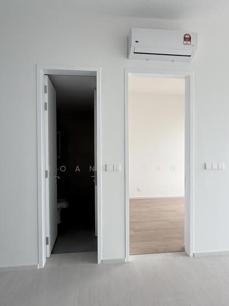 Service Residence for Sale at Laurel Residence - Joanne Tan - Interior - PropertyGuru.com.my