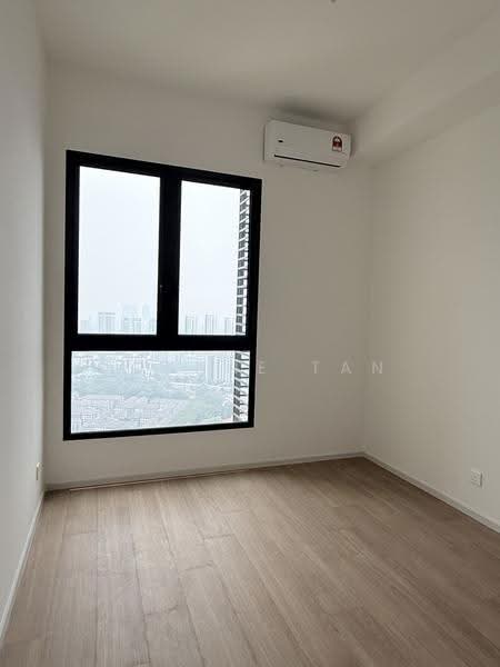 Service Residence for Sale at Laurel Residence - Joanne Tan - Interior - PropertyGuru.com.my