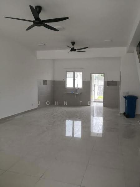 Rumah Teres 2-Tingkat untuk Disewa di Bandar Rimbayu (Telok Panglima Garang) - John Tee - Interior - PropertyGuru.com.my