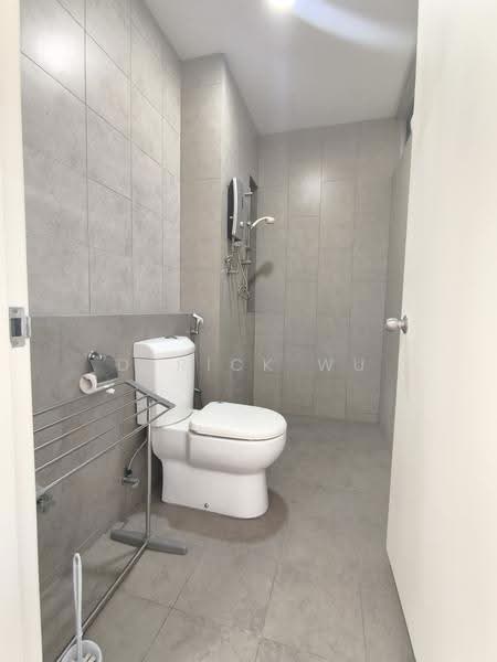 Service Residence for Rent at Jadite Suites - Derick Wu - Bathroom - PropertyGuru.com.my