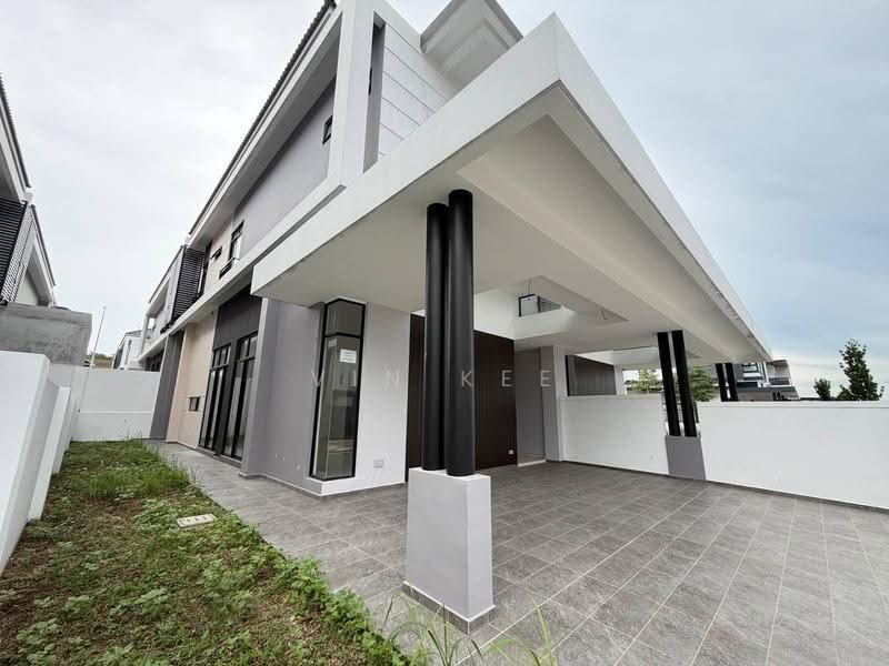 Cluster House for Sale in Austin Crest (Johor Bahru) - VIN Kee - PropertyGuru.com.my