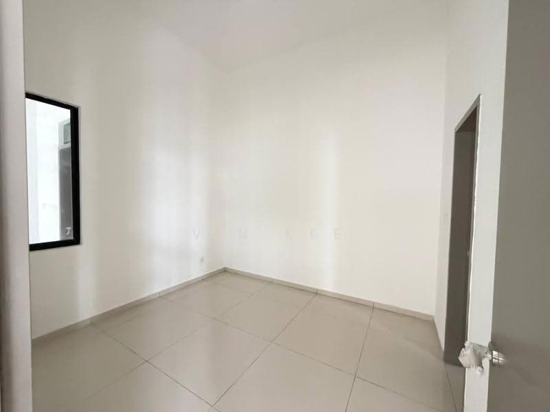 Cluster House for Sale in Austin Crest (Johor Bahru) - VIN Kee - PropertyGuru.com.my