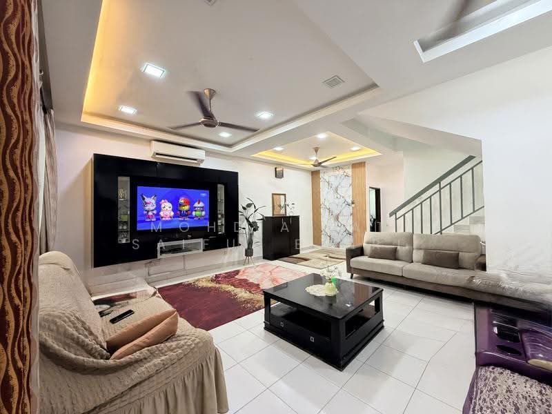 Terraced House for Sale in Kajang (Selangor) - Mohd Aizat Saiful Bahri - Living Room - PropertyGuru.com.my